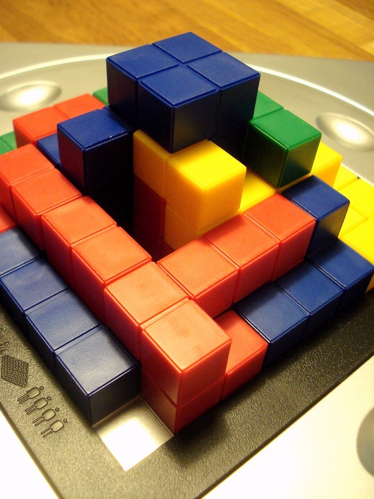 Hướng dẫn chọn bàn chơi blokus phù hợp cho gia đình